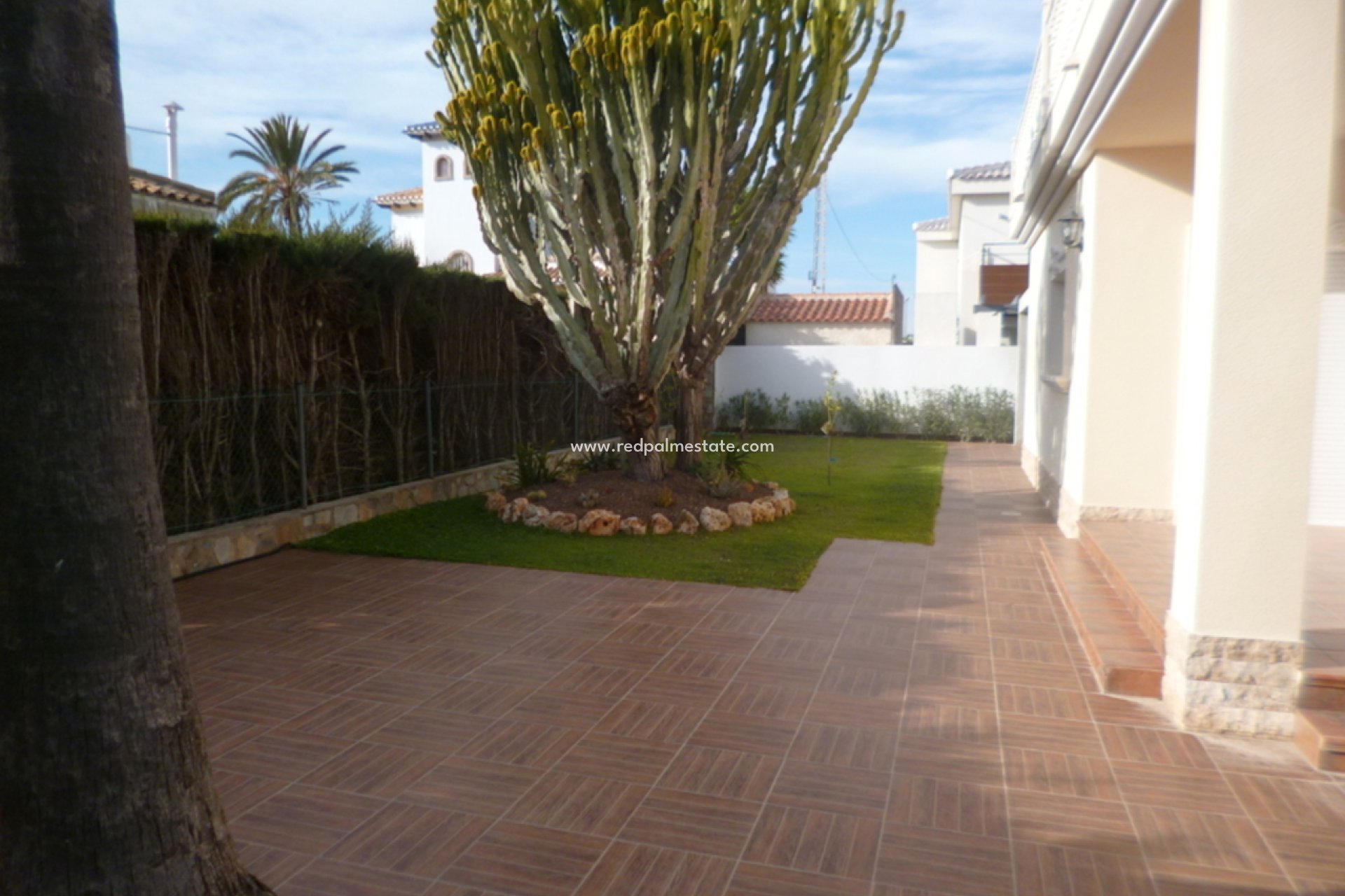 Herverkoop - Villa -
Cabo Roig