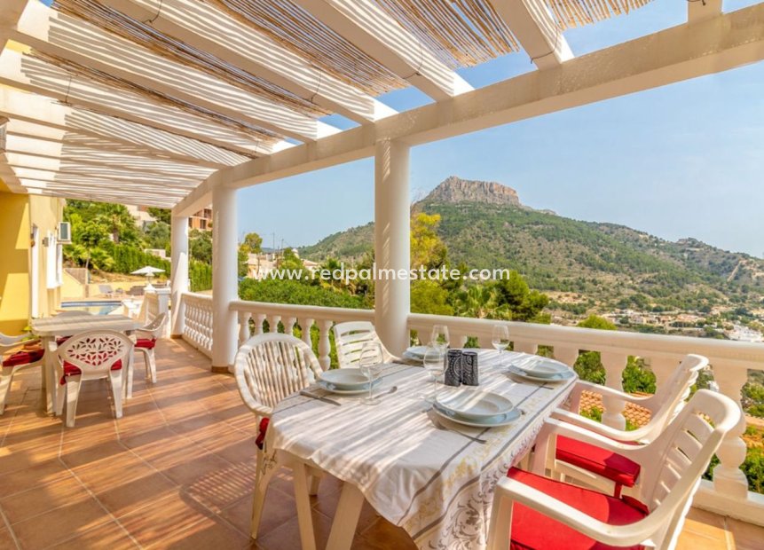 Herverkoop - Villa -
Calpe - Costa Blanca