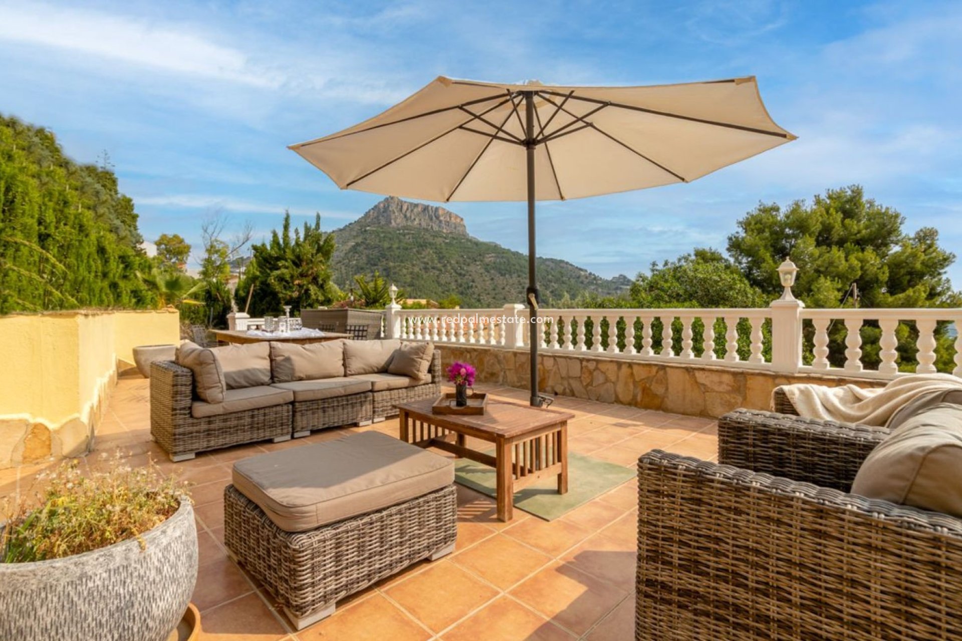 Herverkoop - Villa -
Calpe - Costa Blanca