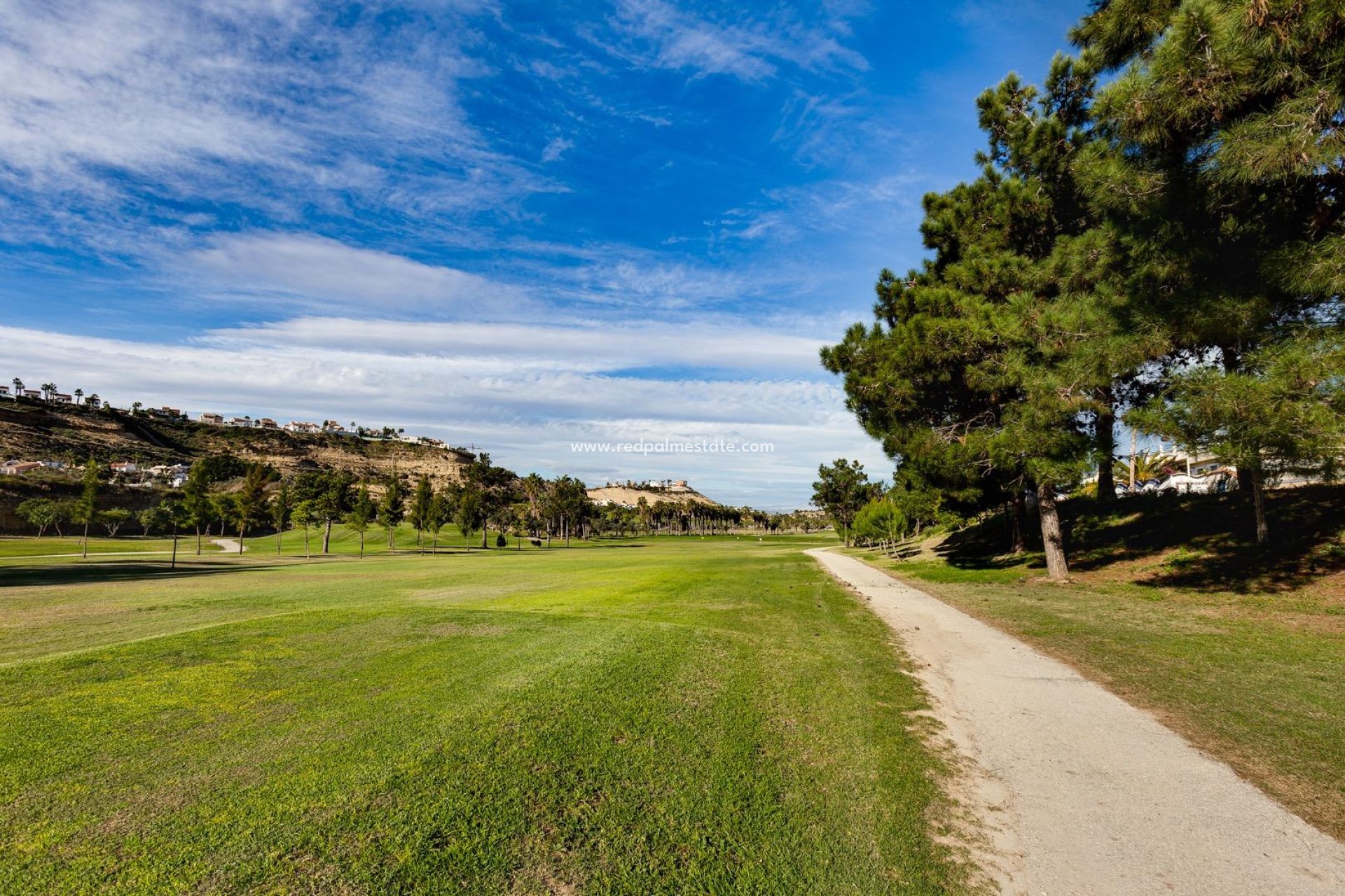 Herverkoop - Villa -
Ciudad quesada - Altos Del Golf I