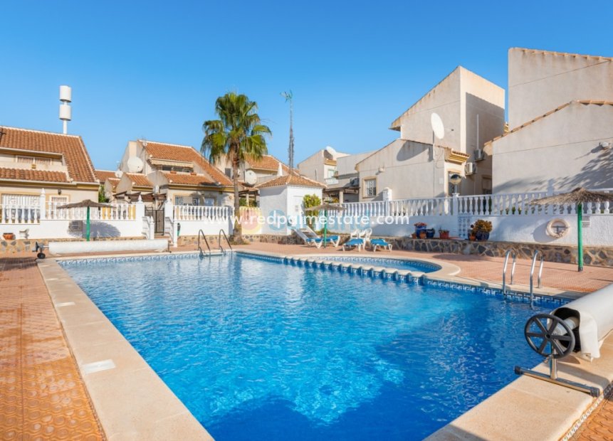 Herverkoop - Villa -
Ciudad Quesada - Costa Blanca