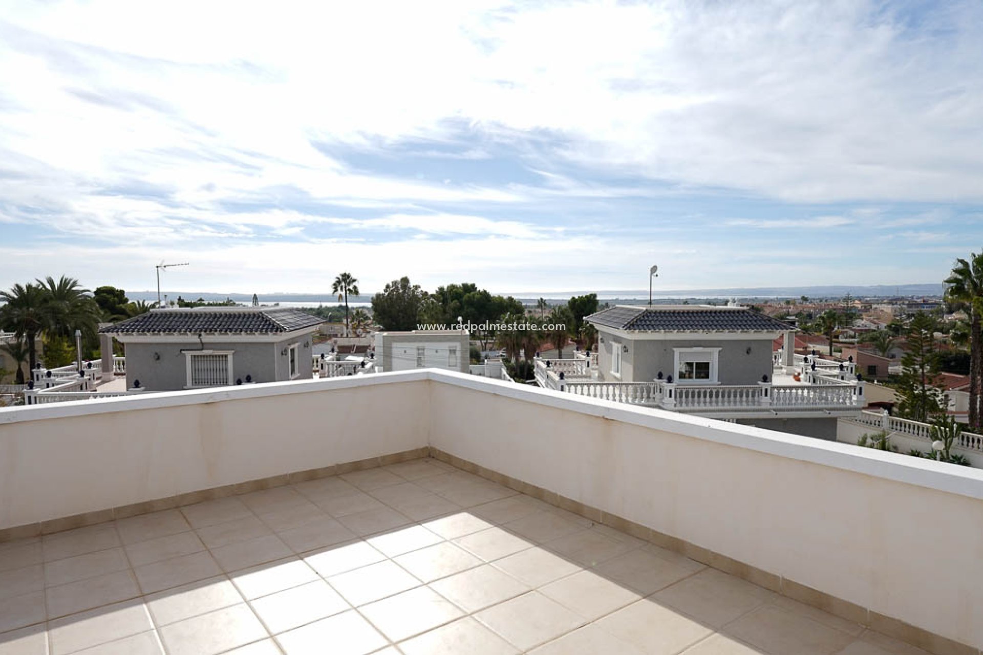 Herverkoop - Villa -
Ciudad Quesada - Costa Blanca