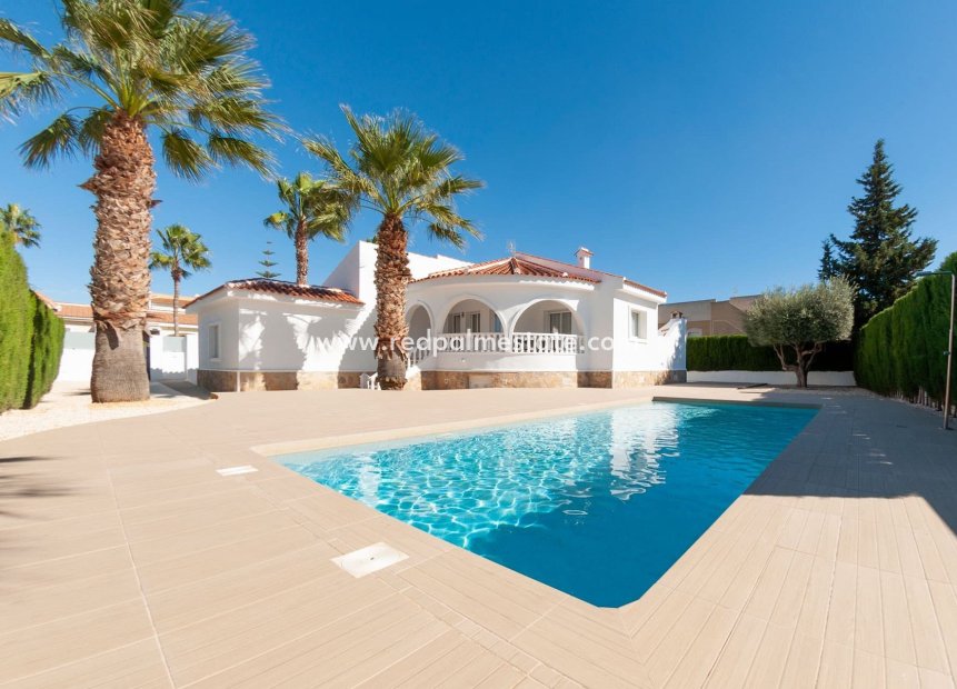 Herverkoop - Villa -
Ciudad Quesada - Costa Blanca