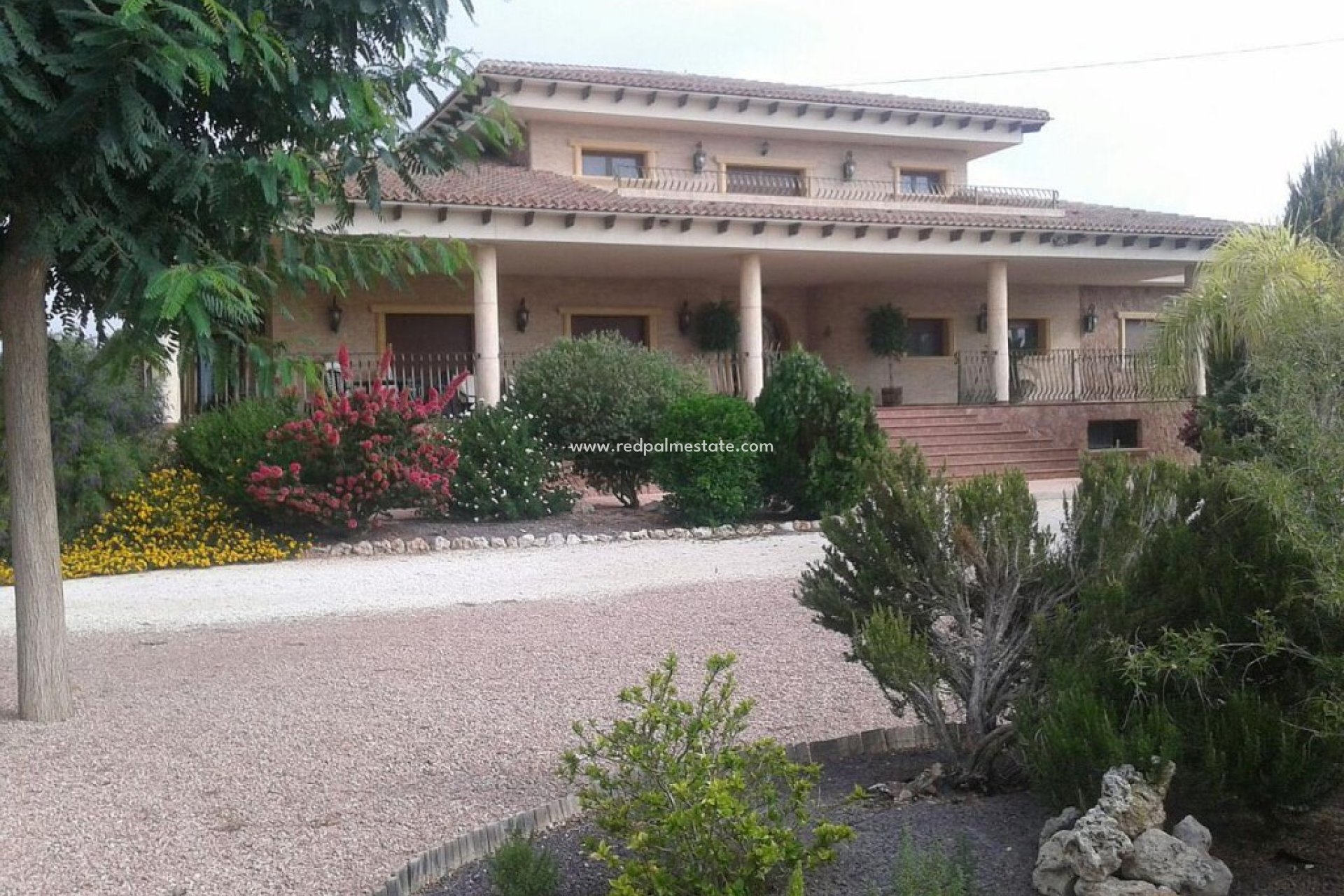 Herverkoop - Villa -
Cox - Callosa de Segura