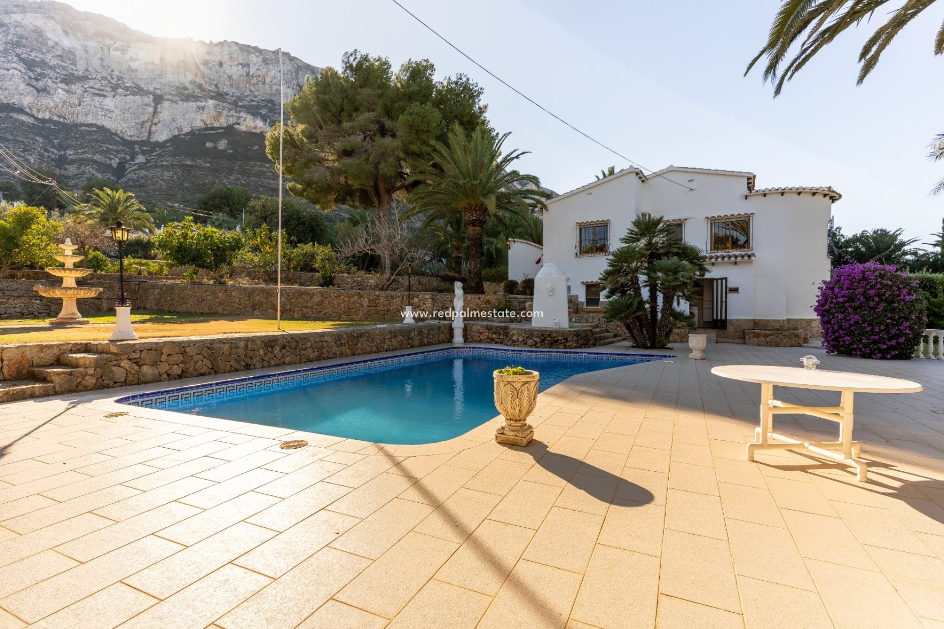 Herverkoop - Villa -
Denia - Costa Blanca