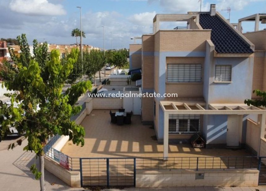 Herverkoop - Villa -
El Mojon - Costa Blanca