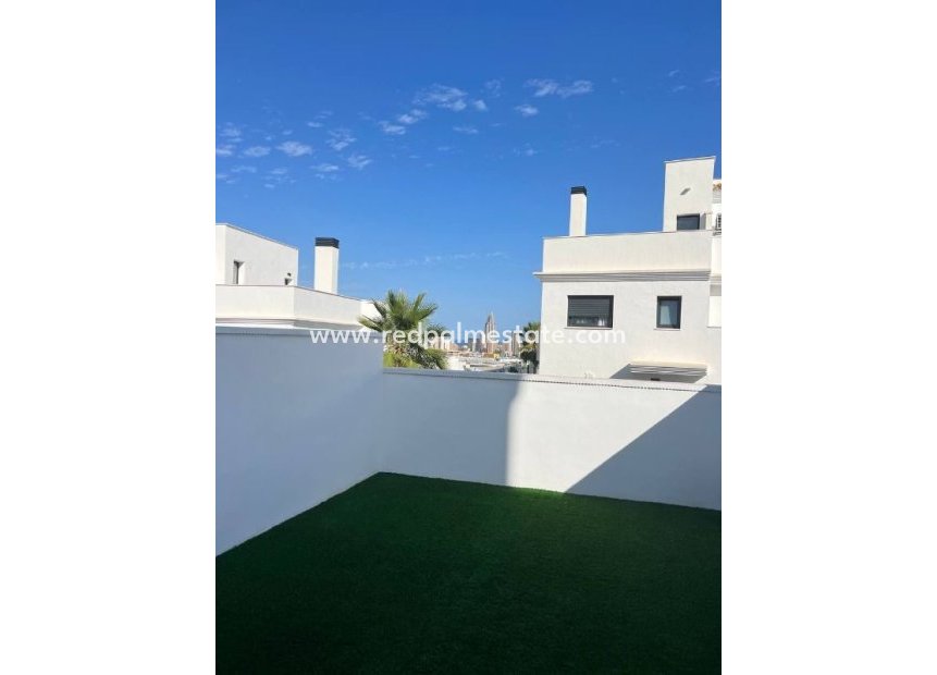 Herverkoop - Villa -
Finestrat - Costa Blanca