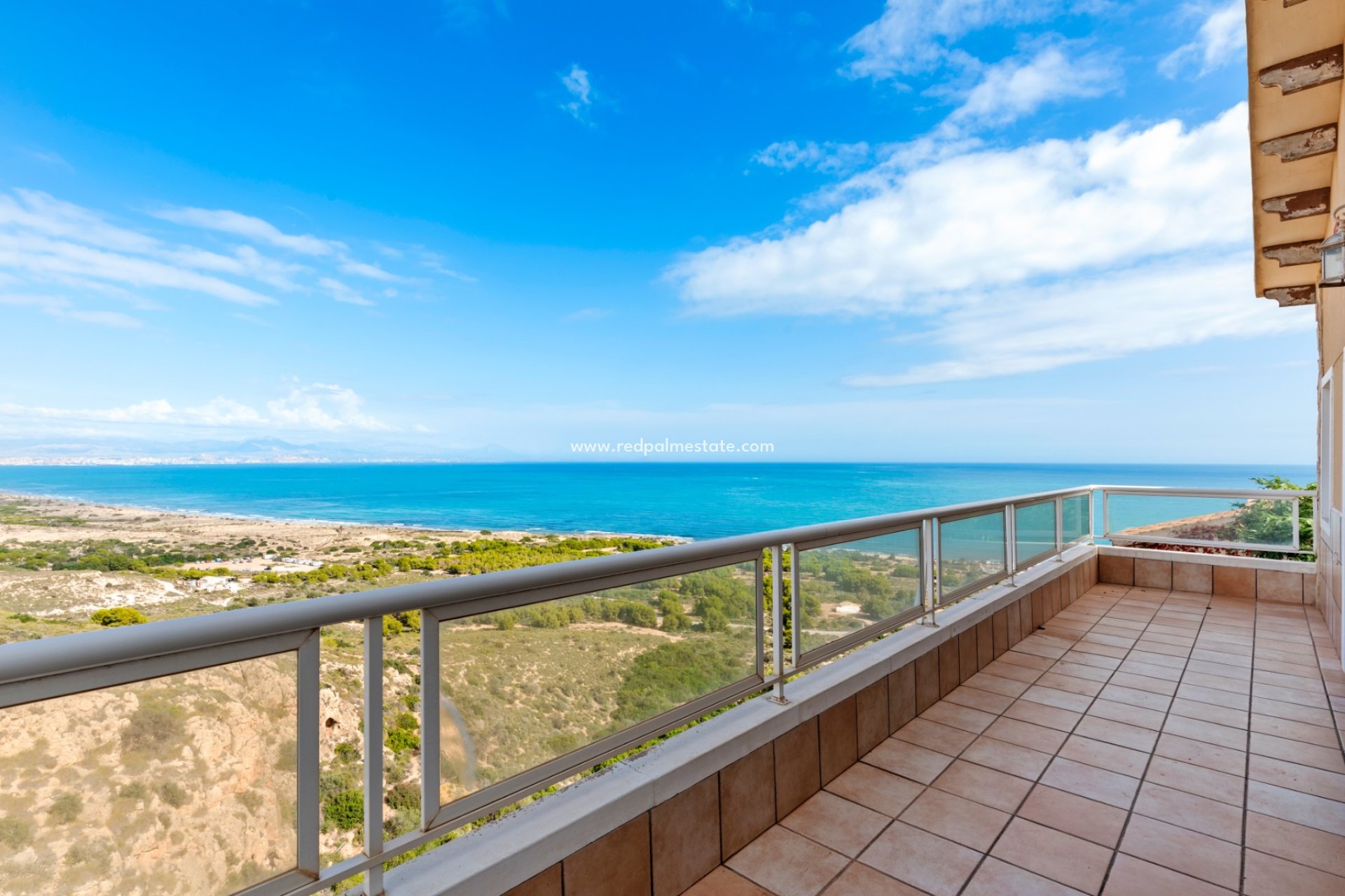 Herverkoop - Villa -
Gran Alacant - Costa Blanca