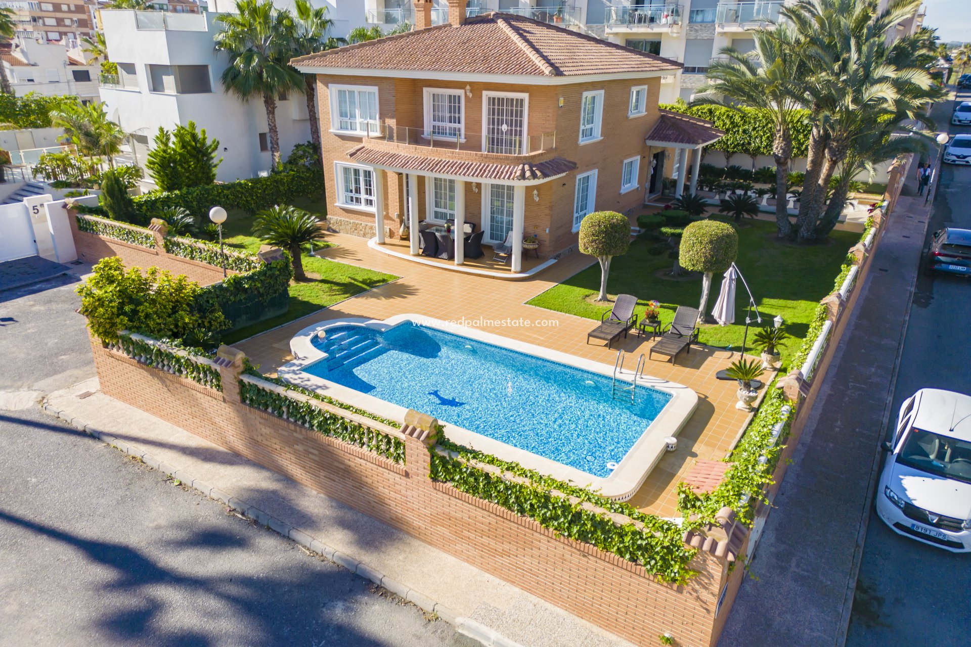 Herverkoop - Villa / Half vrijstaand -
Torrevieja - La Veleta