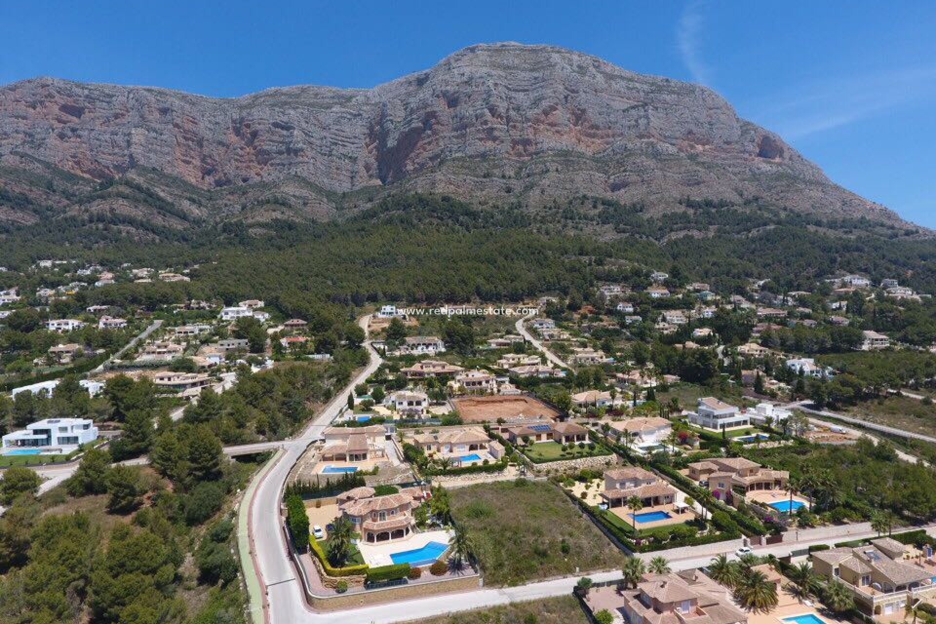 Herverkoop - Villa -
Jávea - Costa Blanca