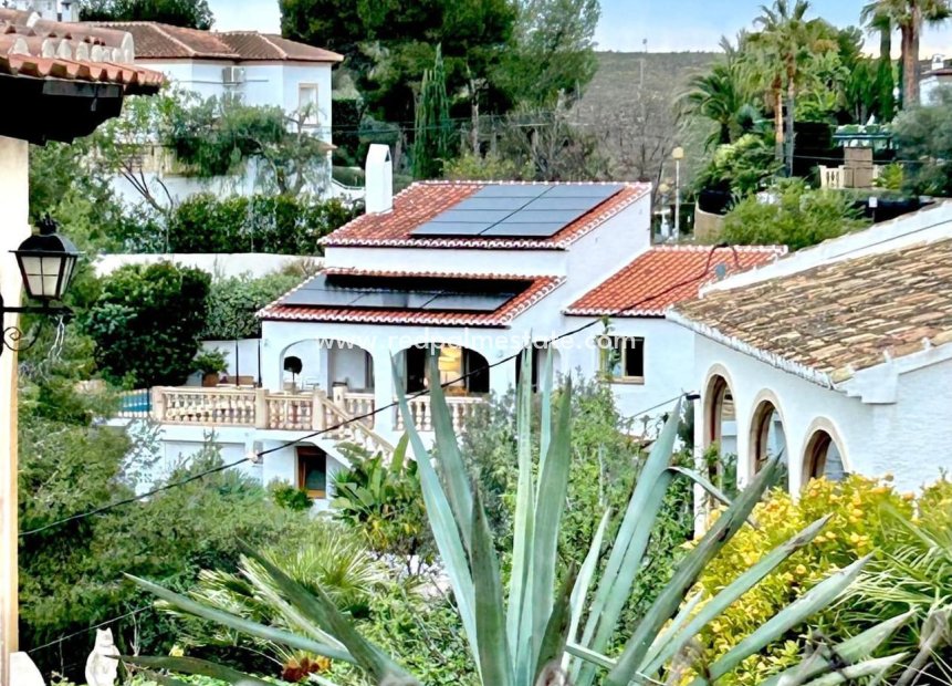 Herverkoop - Villa -
Jávea - Costa Blanca