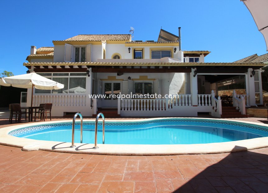 Herverkoop - Villa -
La Manga - Costa Calida