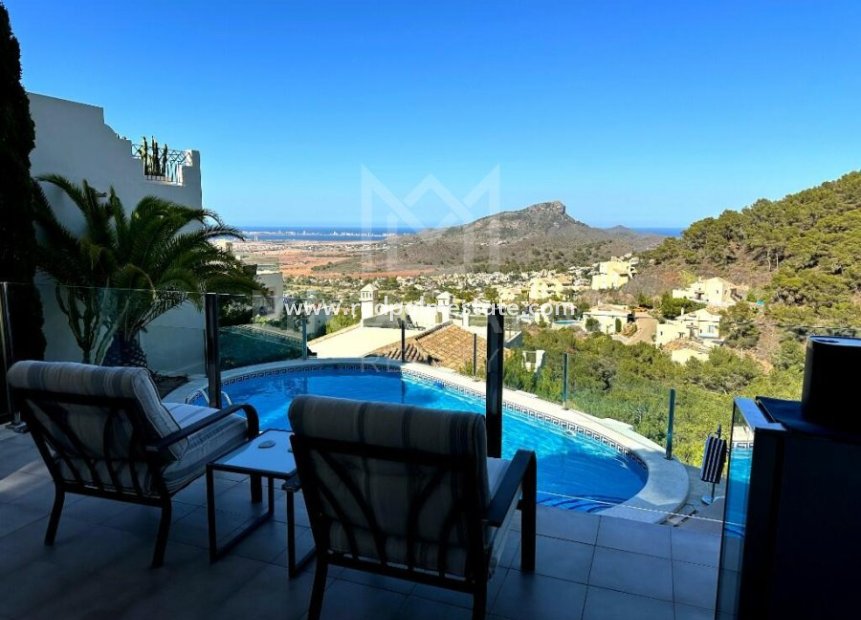 Herverkoop - Villa -
La Manga - Costa Calida