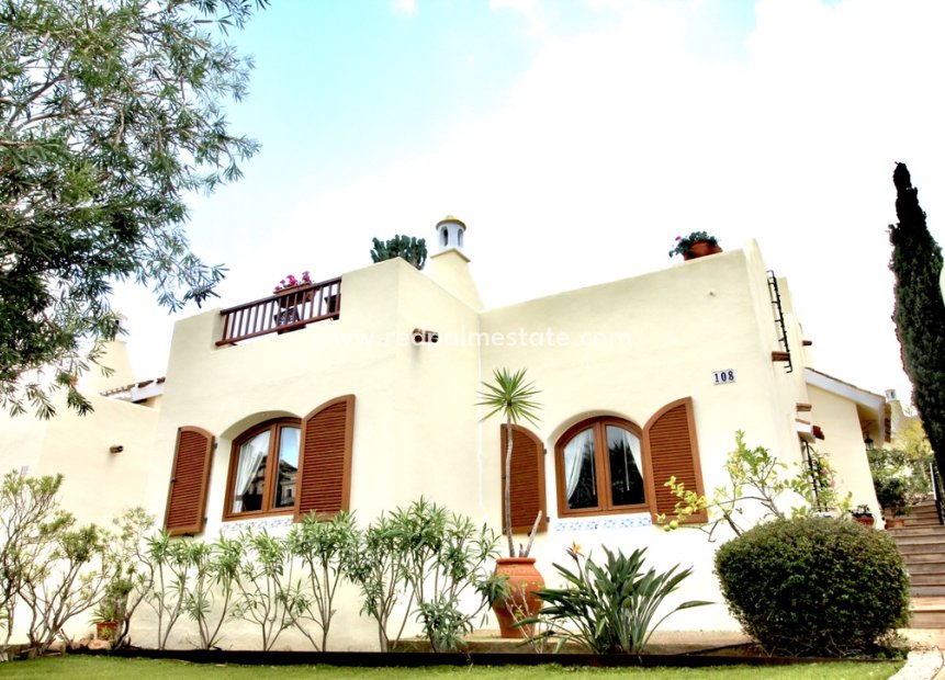 Herverkoop - Villa -
La Manga - Costa Calida