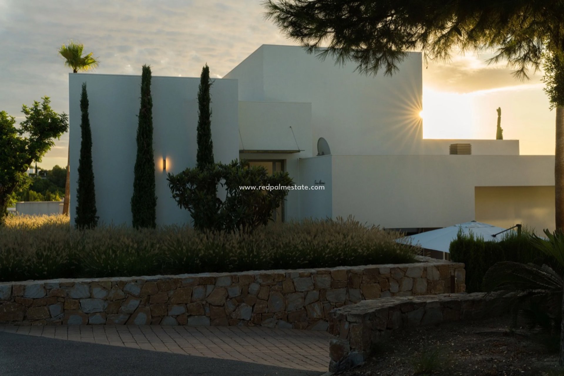 Herverkoop - Villa -
Las Colinas Golf - Costa Blanca