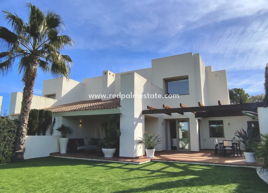 Herverkoop - Villa -
Las Colinas Golf - Costa Blanca