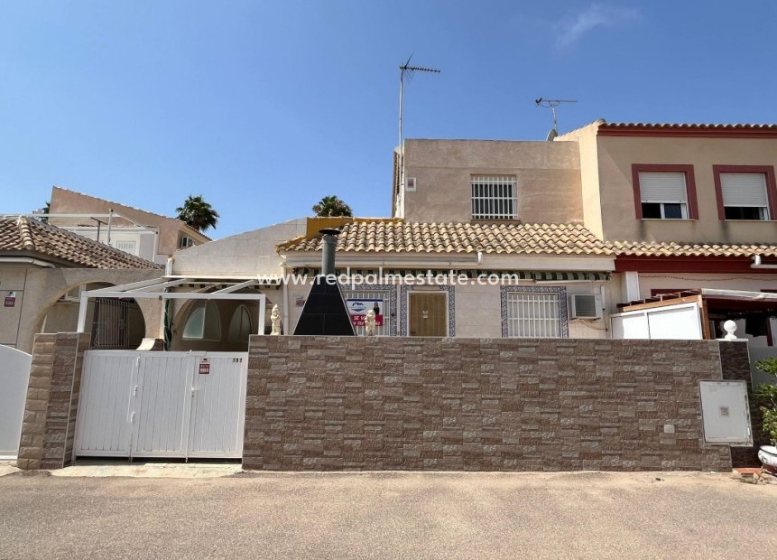 Herverkoop - Villa -
Los Alcazares - Costa Calida