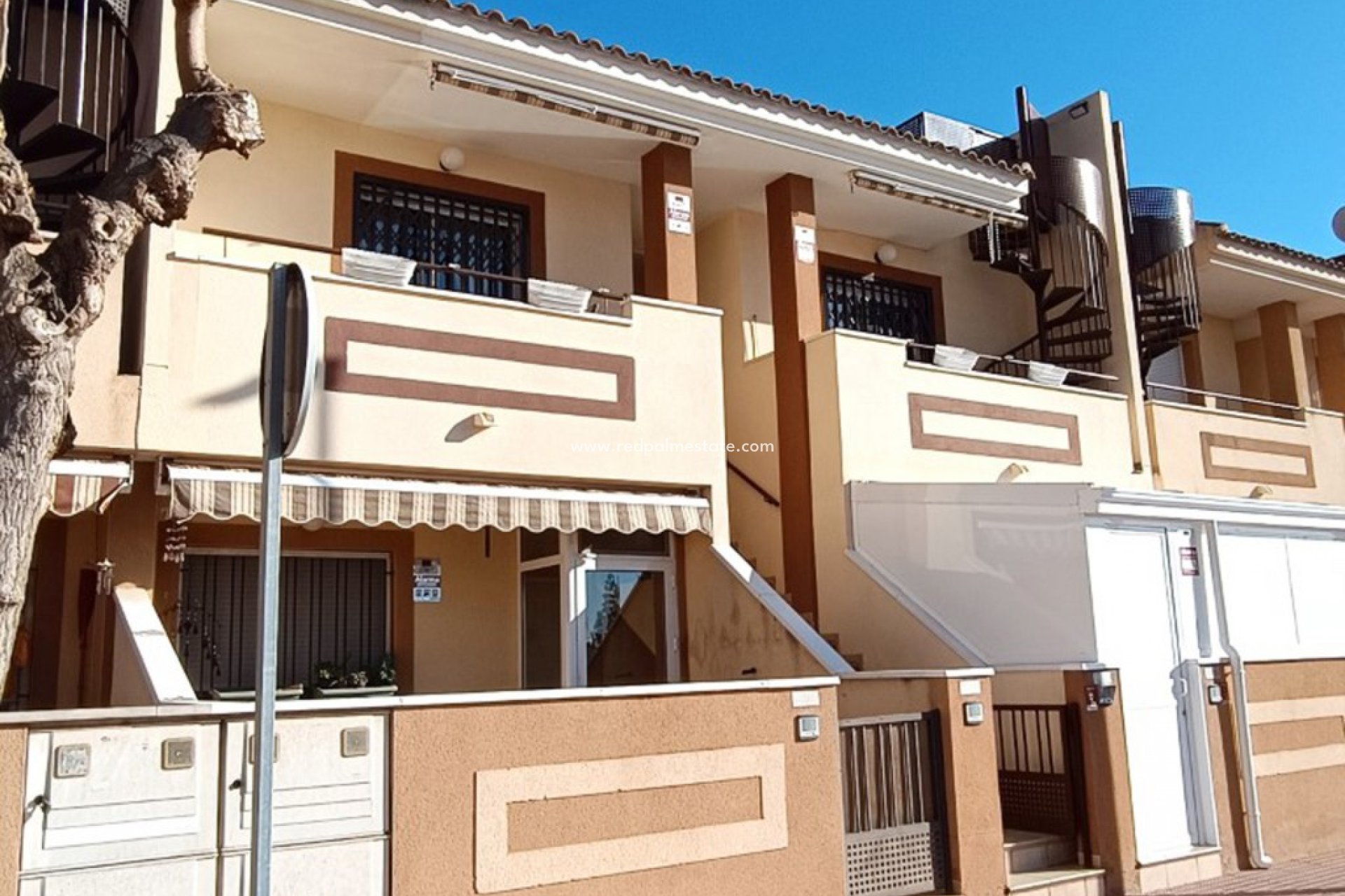 Herverkoop - Villa -
Los Alczares - Costa Calida