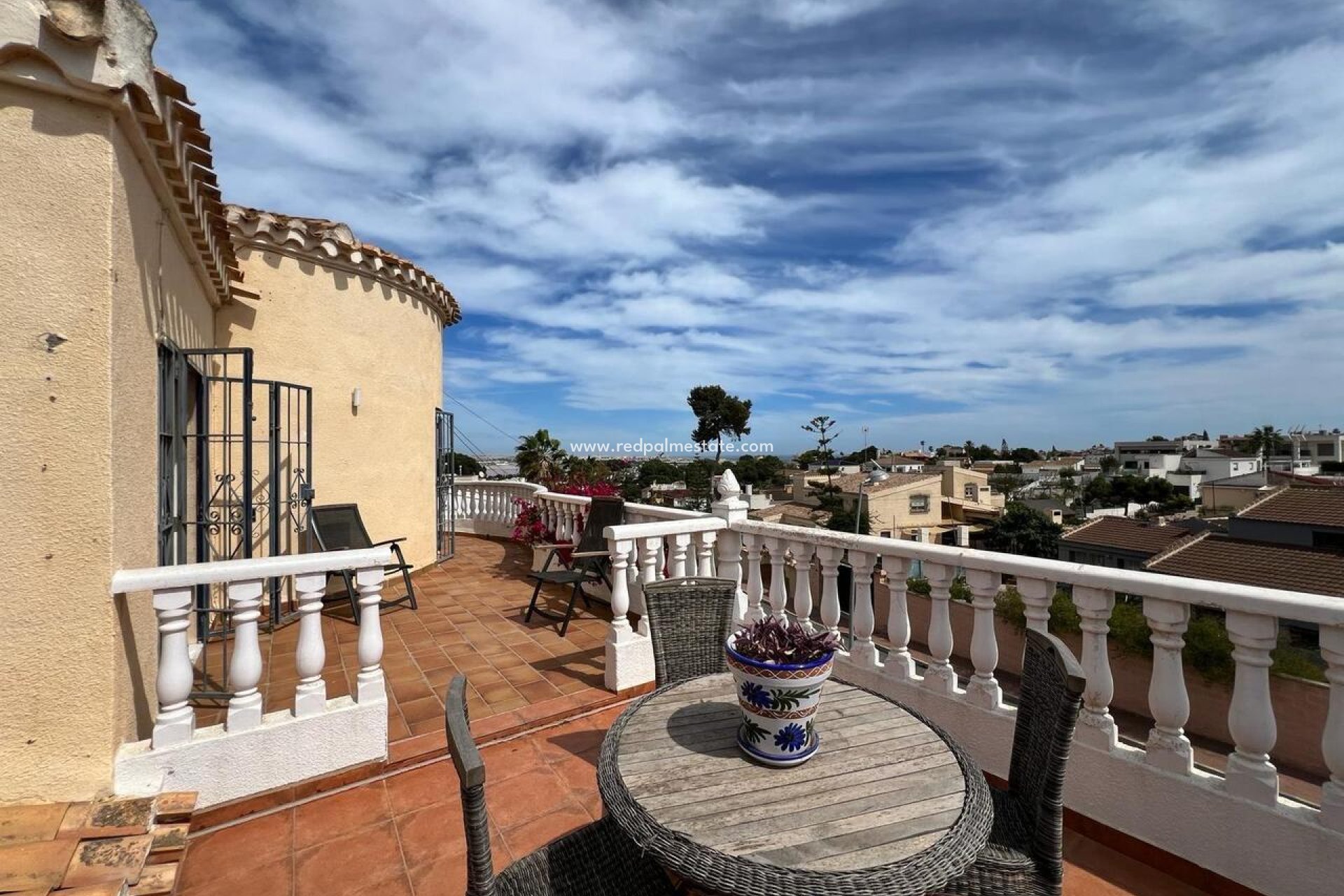 Herverkoop - Villa -
Los Balcones - Costa Blanca