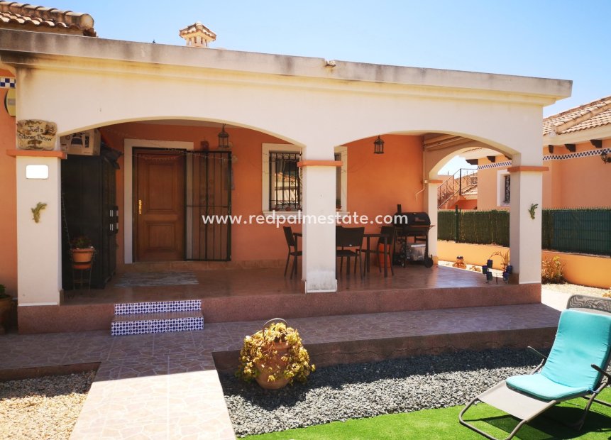 Herverkoop - Villa -
Los Montesinos - Costa Blanca