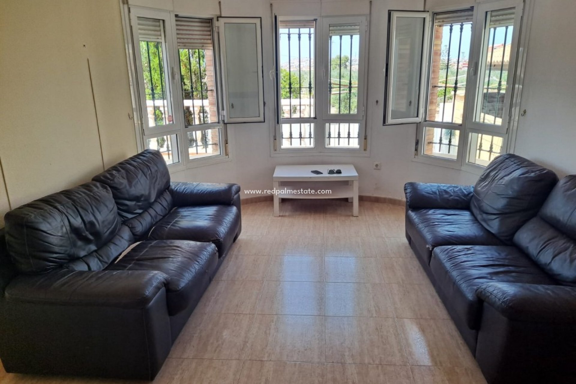 Herverkoop - Villa -
Los Montesinos - Costa Blanca