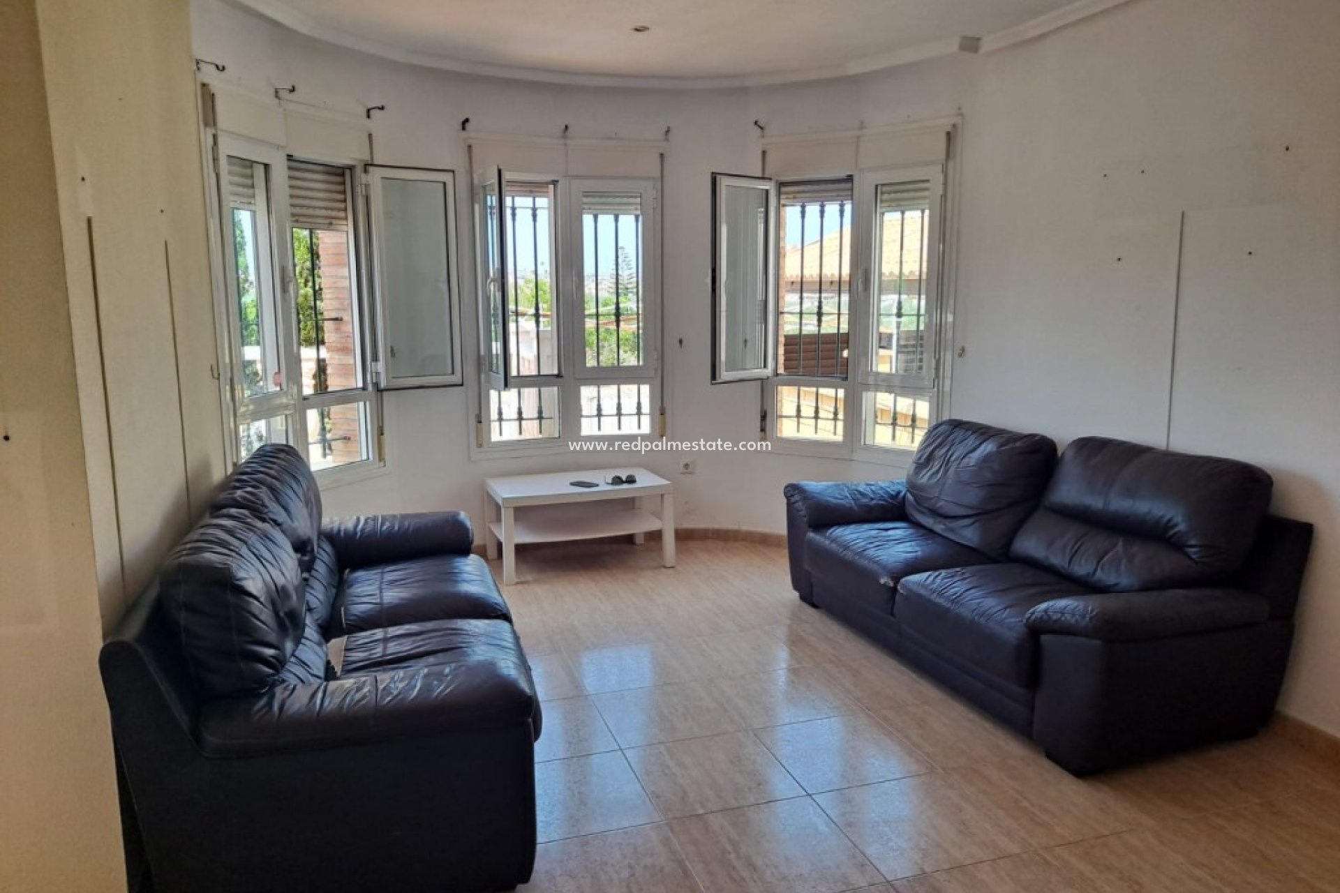 Herverkoop - Villa -
Los Montesinos - Costa Blanca