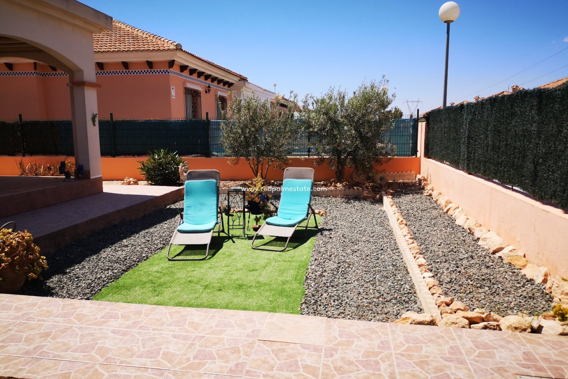 Herverkoop - Villa -
Montesinos - Costa Blanca