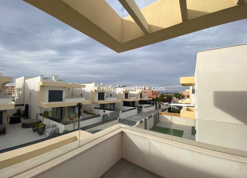 Herverkoop - Villa -
Montesinos - Costa Blanca