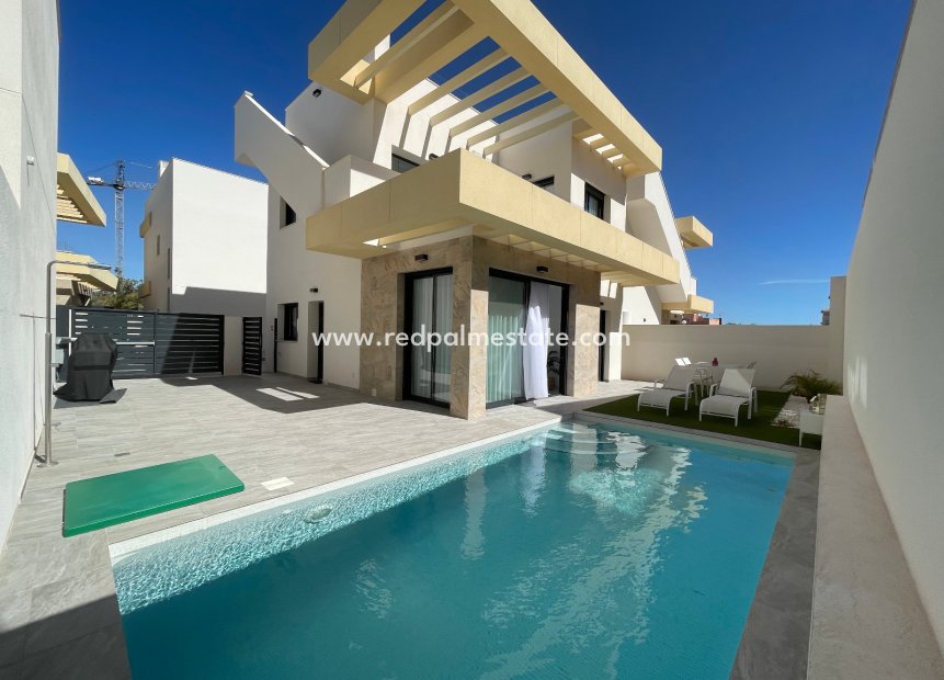 Herverkoop - Villa -
Montesinos - Costa Blanca