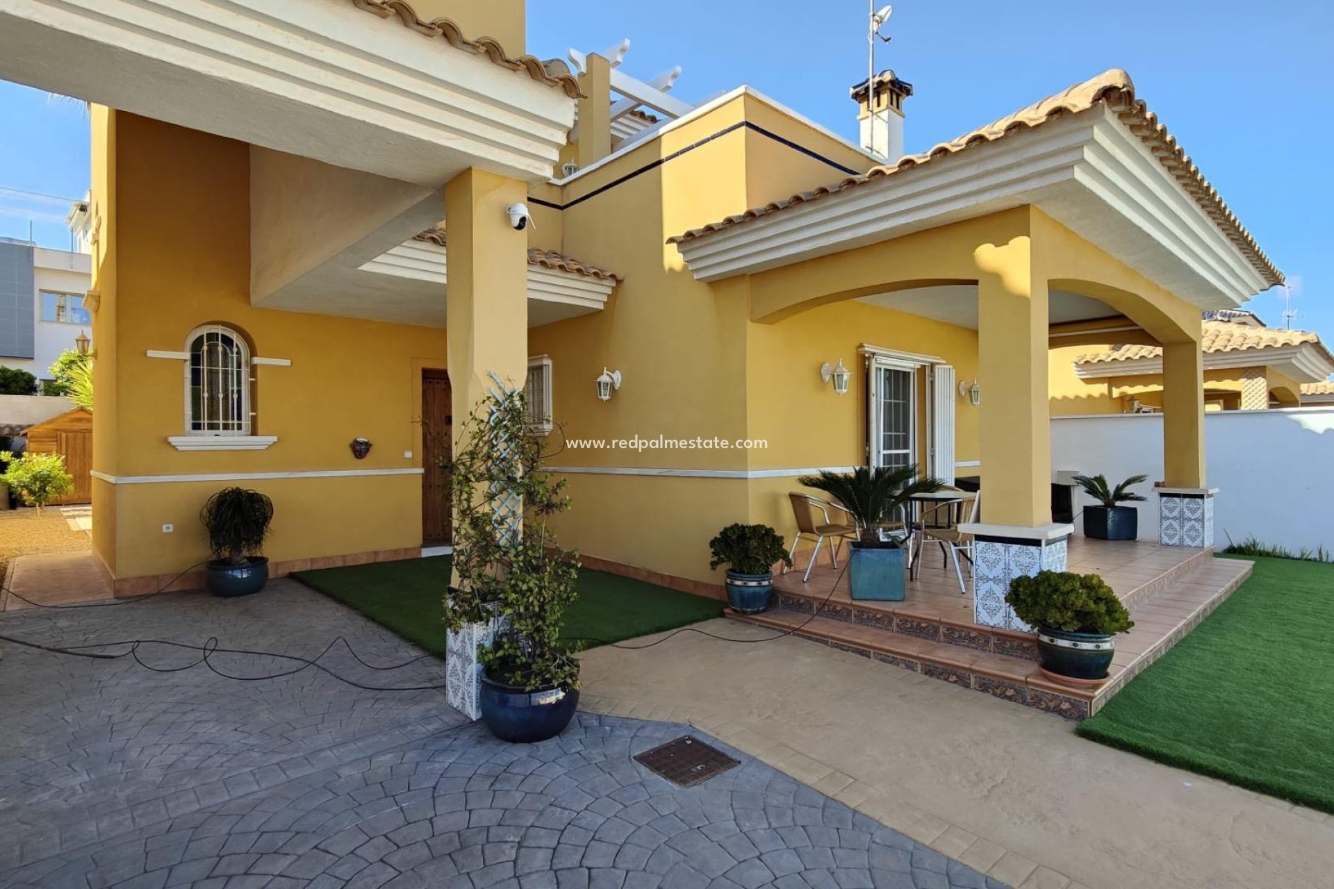 Herverkoop - Villa -
Orihuela Costa - Cabo Roig