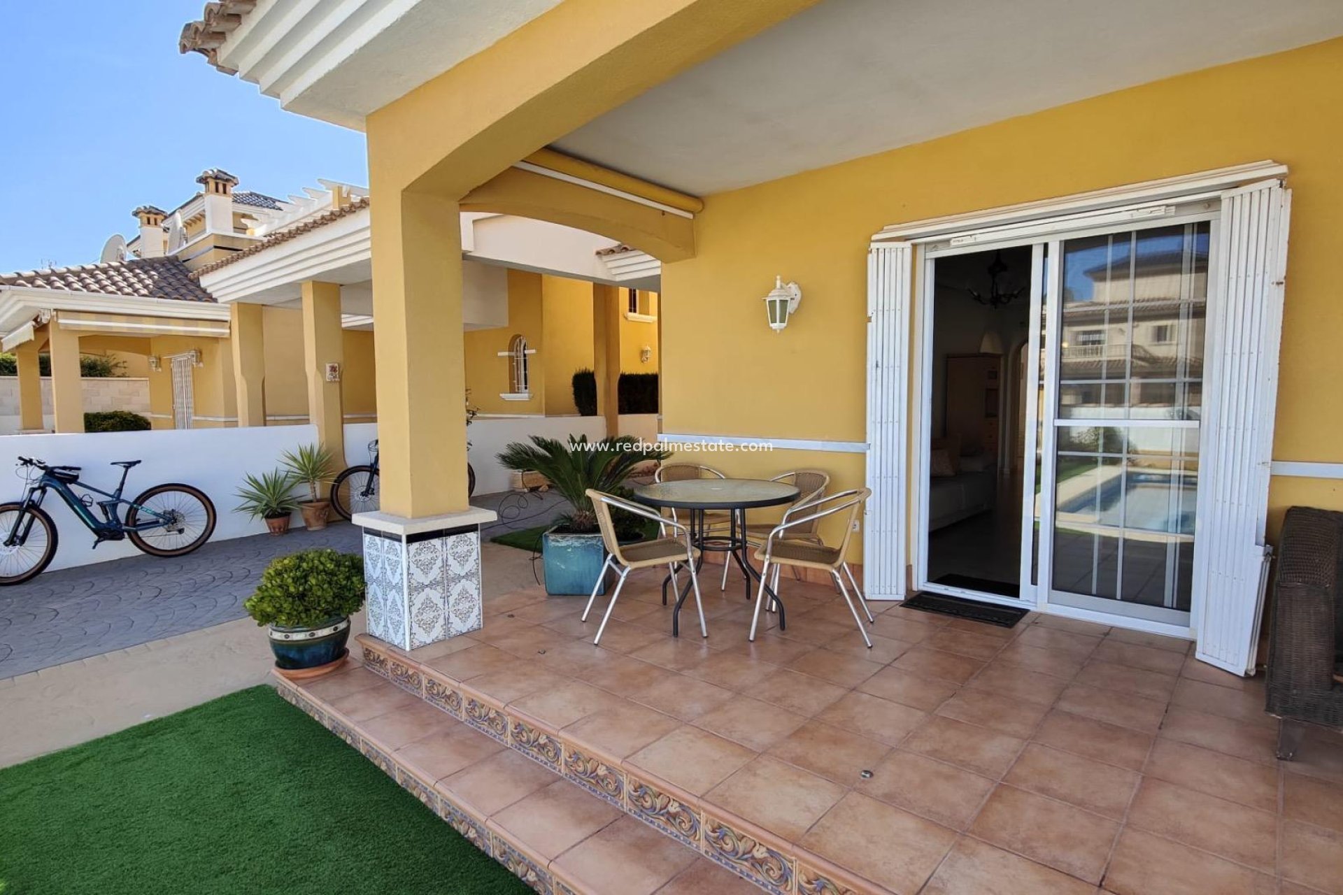 Herverkoop - Villa -
Orihuela Costa - Cabo Roig