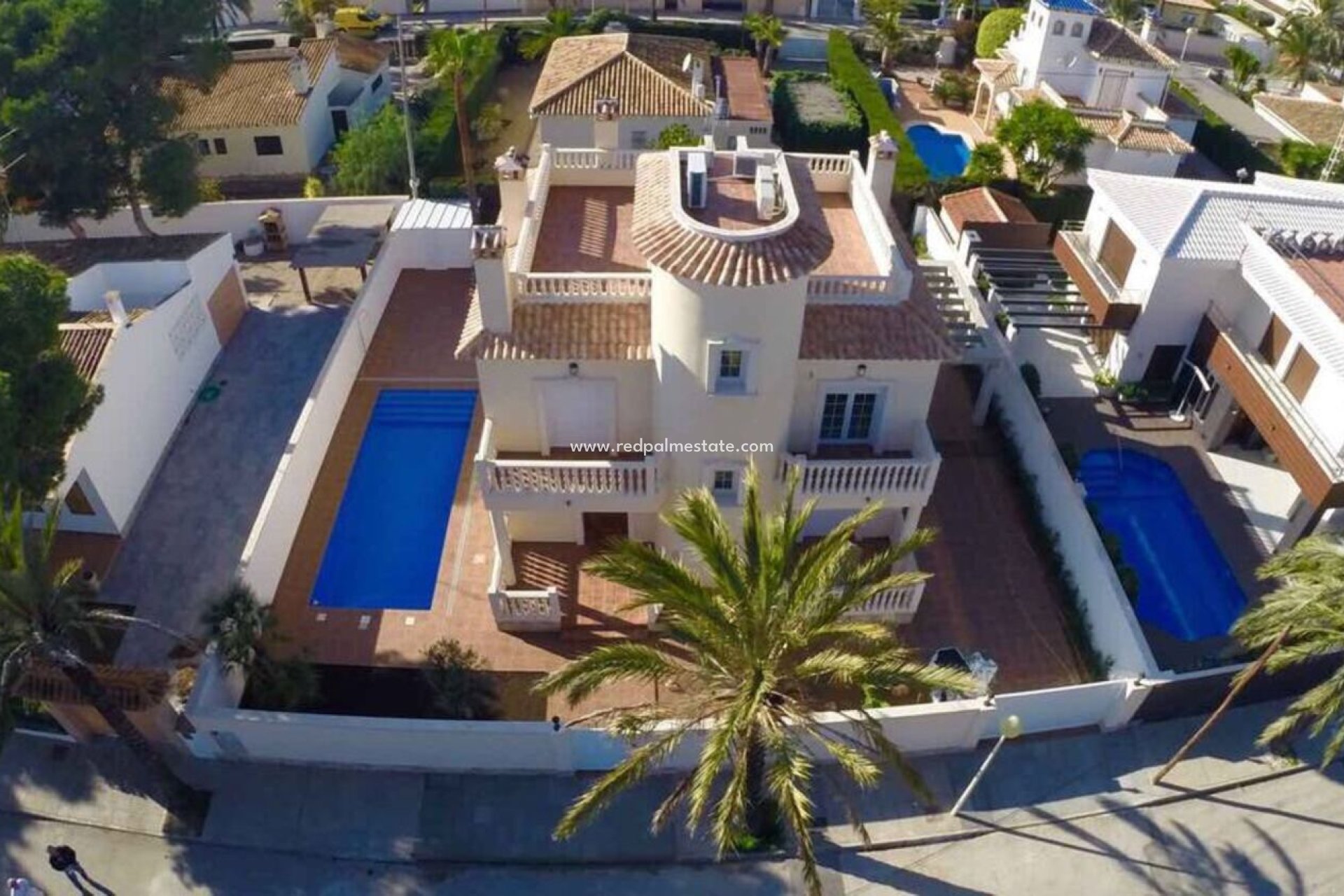 Herverkoop - Villa -
Orihuela Costa - Cabo Roig