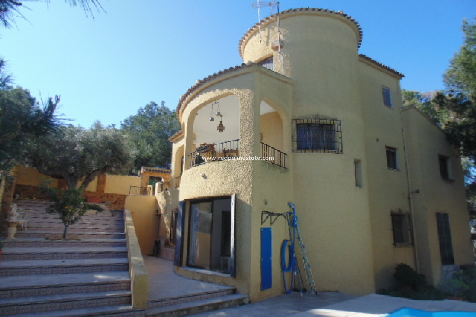 Herverkoop - Villa -
Orihuela Costa - Calle Los Pirineos