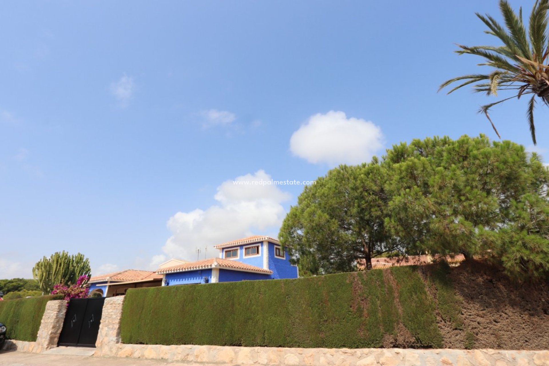 Herverkoop - Villa -
Orihuela Costa - Campoamor