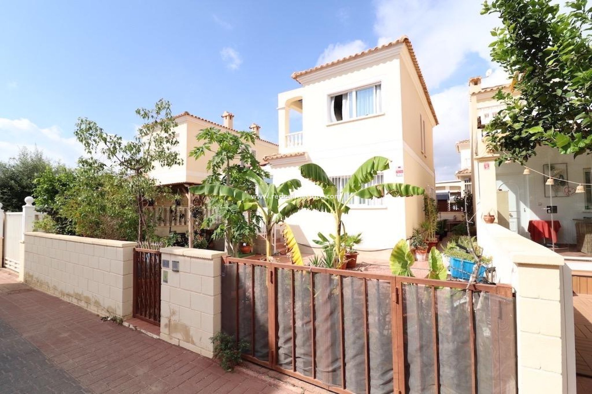 Herverkoop - Villa -
Orihuela Costa - Costa Blanca