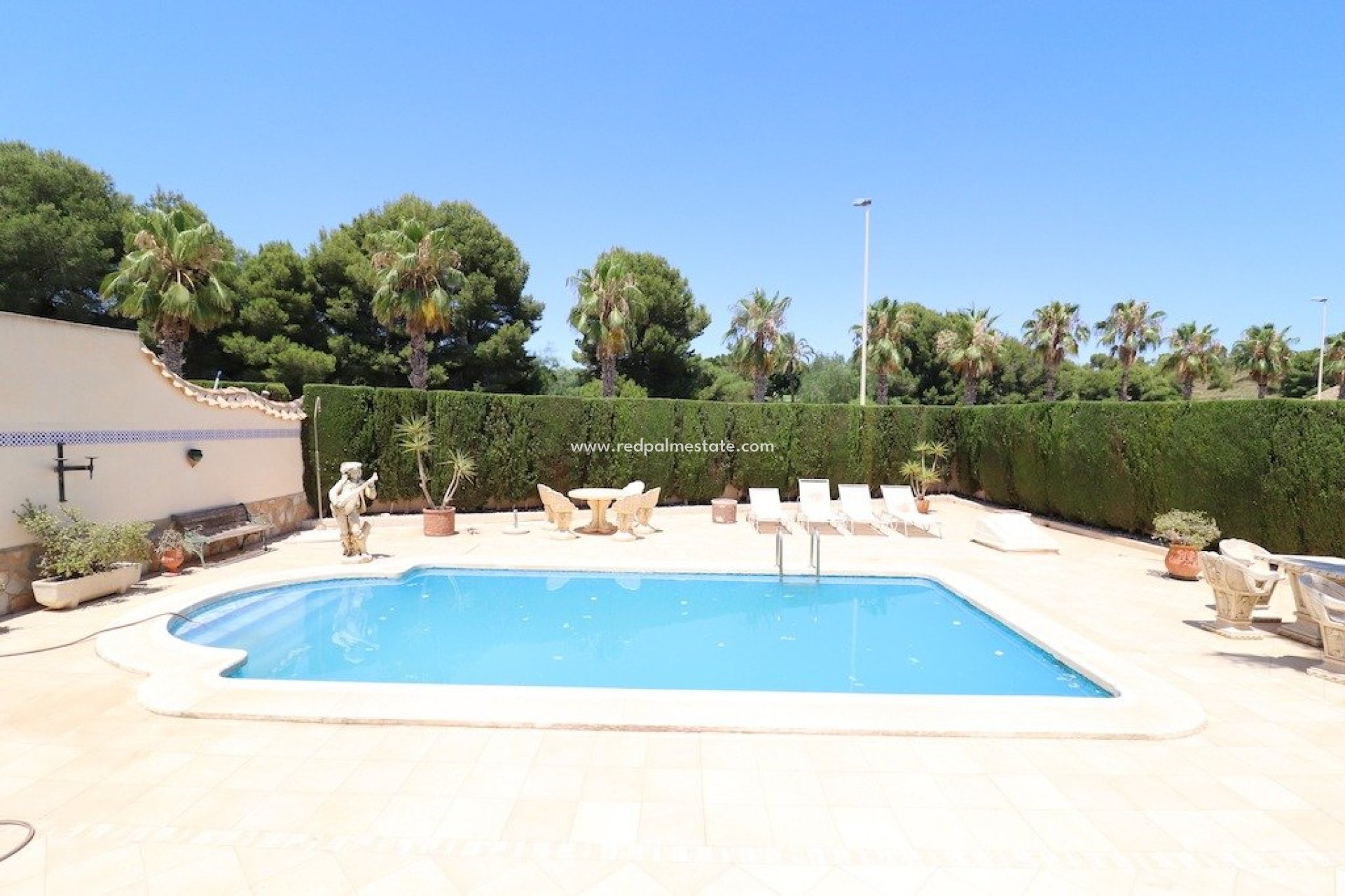 Herverkoop - Villa -
Orihuela Costa - Costa Blanca