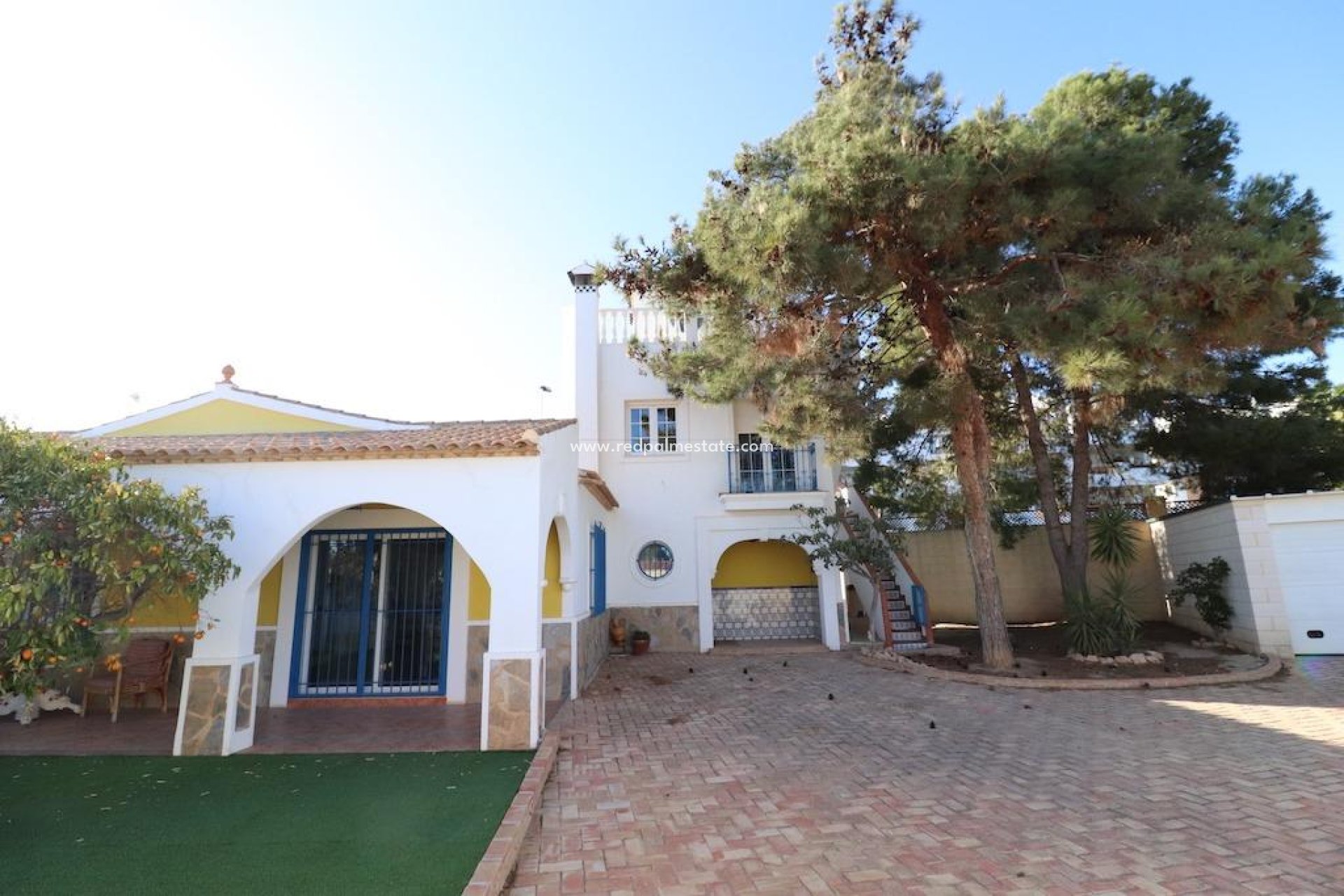 Herverkoop - Villa -
Orihuela Costa - Costa Blanca