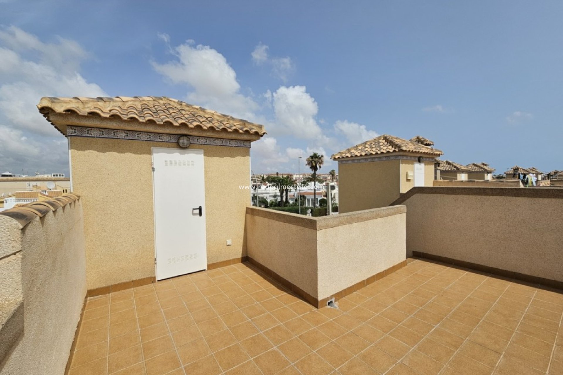 Herverkoop - Villa -
Orihuela Costa - Costa Blanca