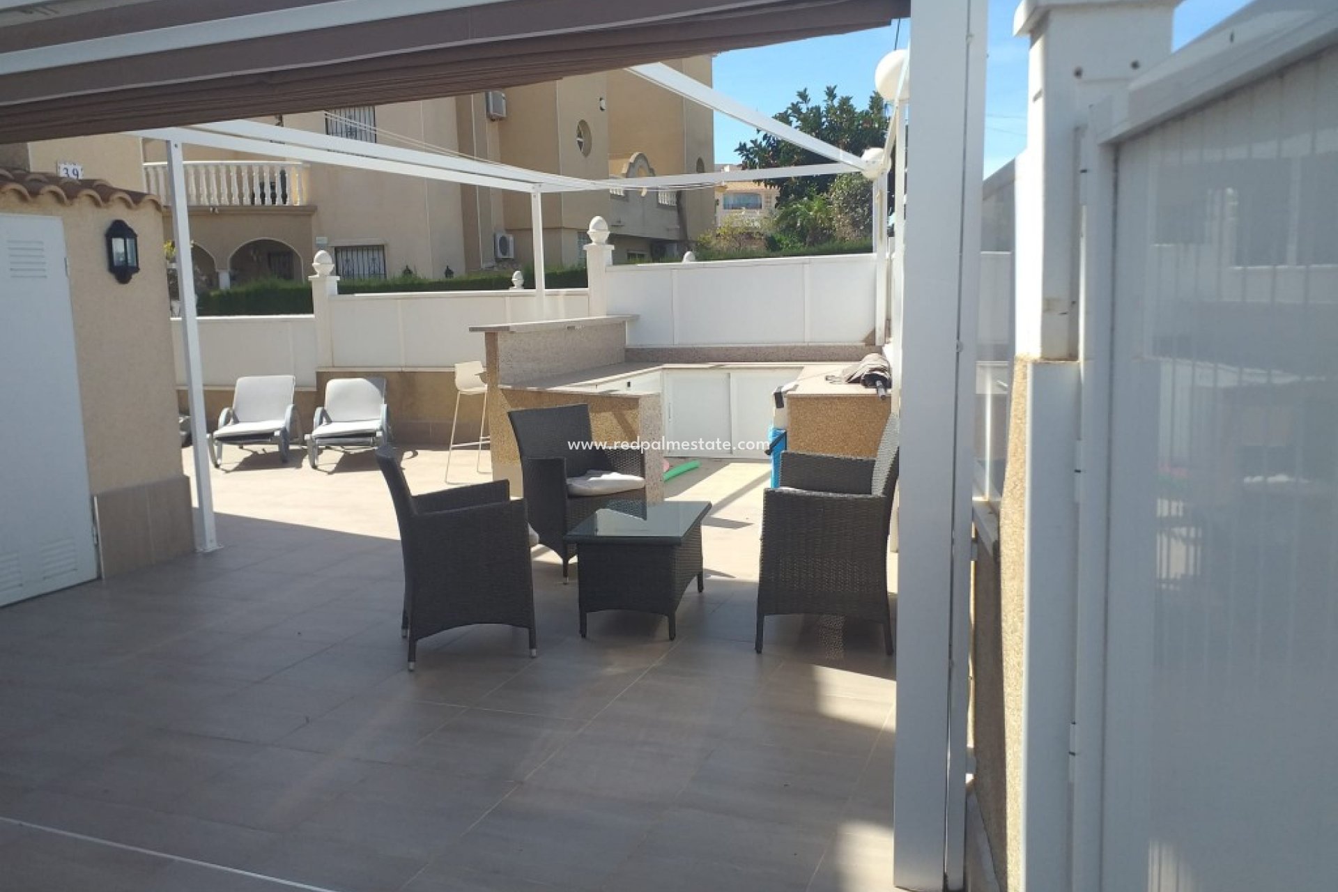 Herverkoop - Villa -
Orihuela Costa - Costa Blanca