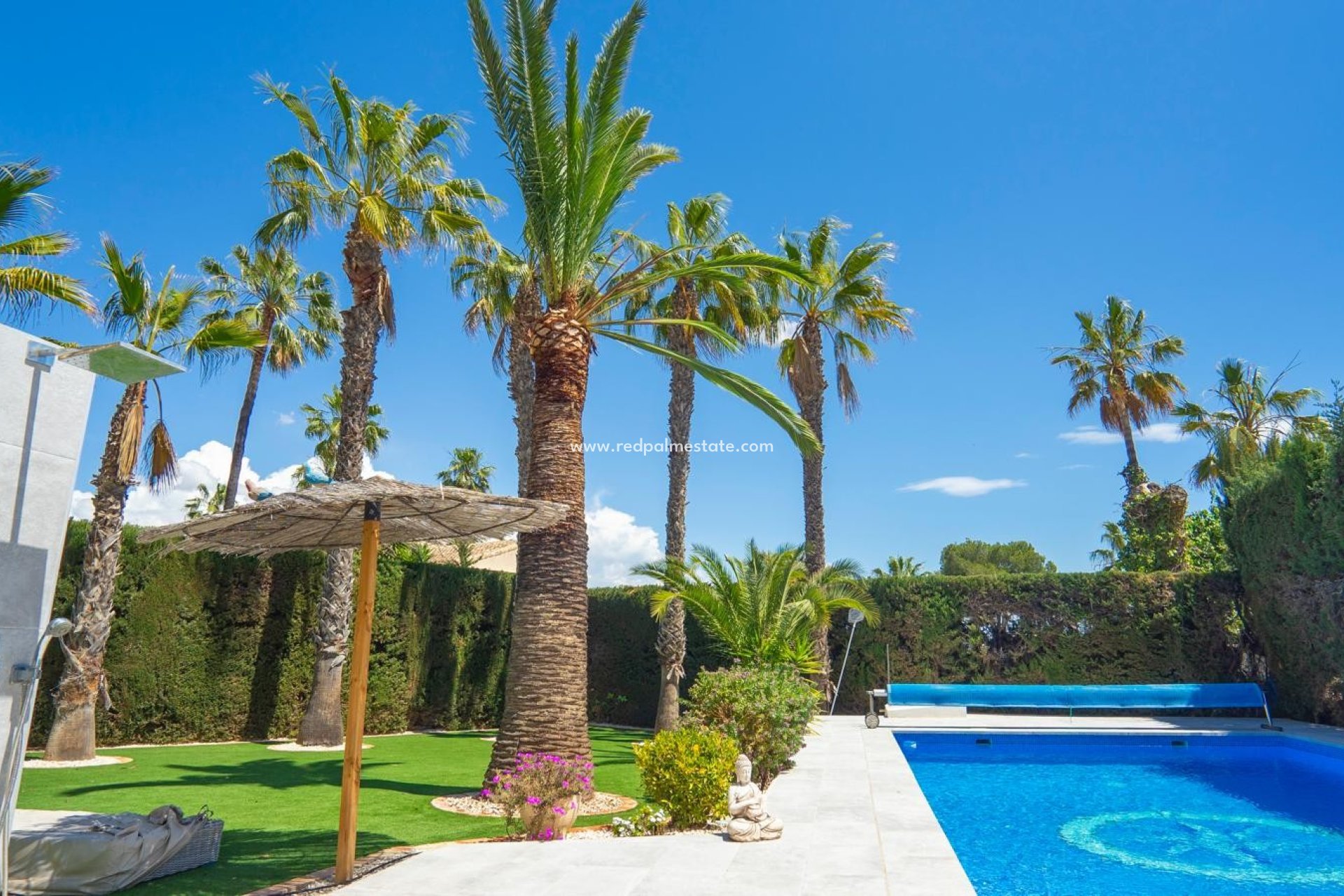 Herverkoop - Villa -
Orihuela Costa - Costa Blanca