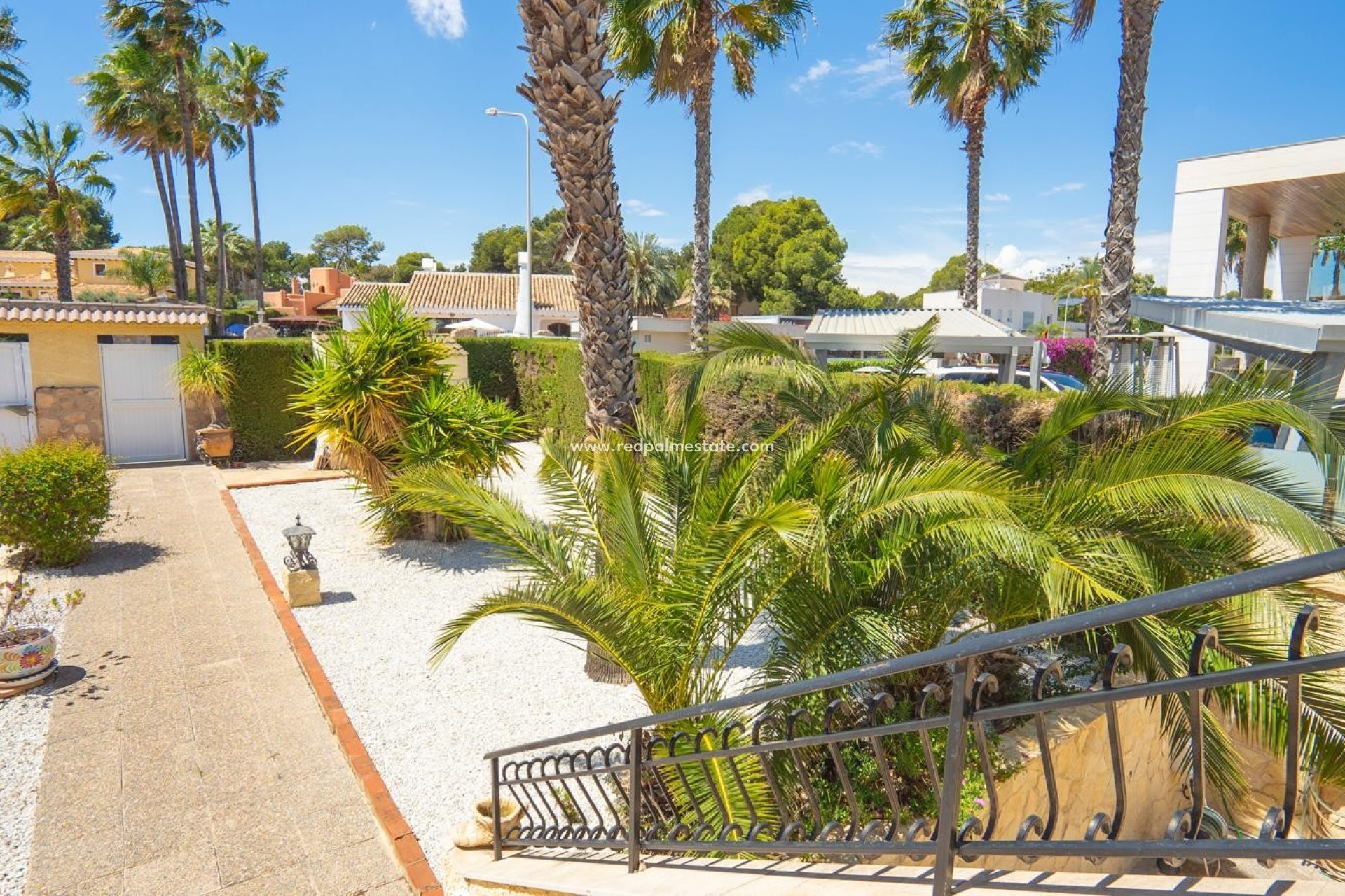 Herverkoop - Villa -
Orihuela Costa - Costa Blanca