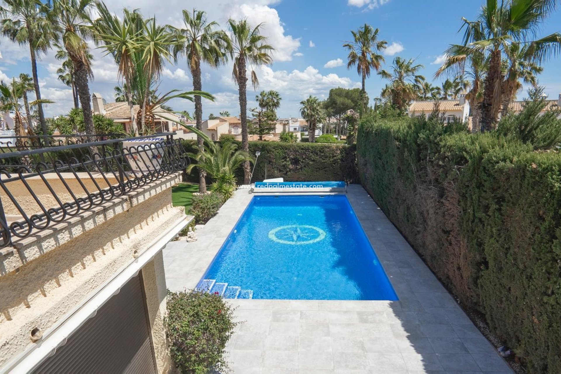 Herverkoop - Villa -
Orihuela Costa - Costa Blanca