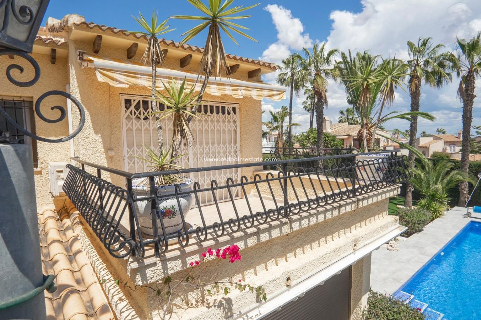 Herverkoop - Villa -
Orihuela Costa - Costa Blanca