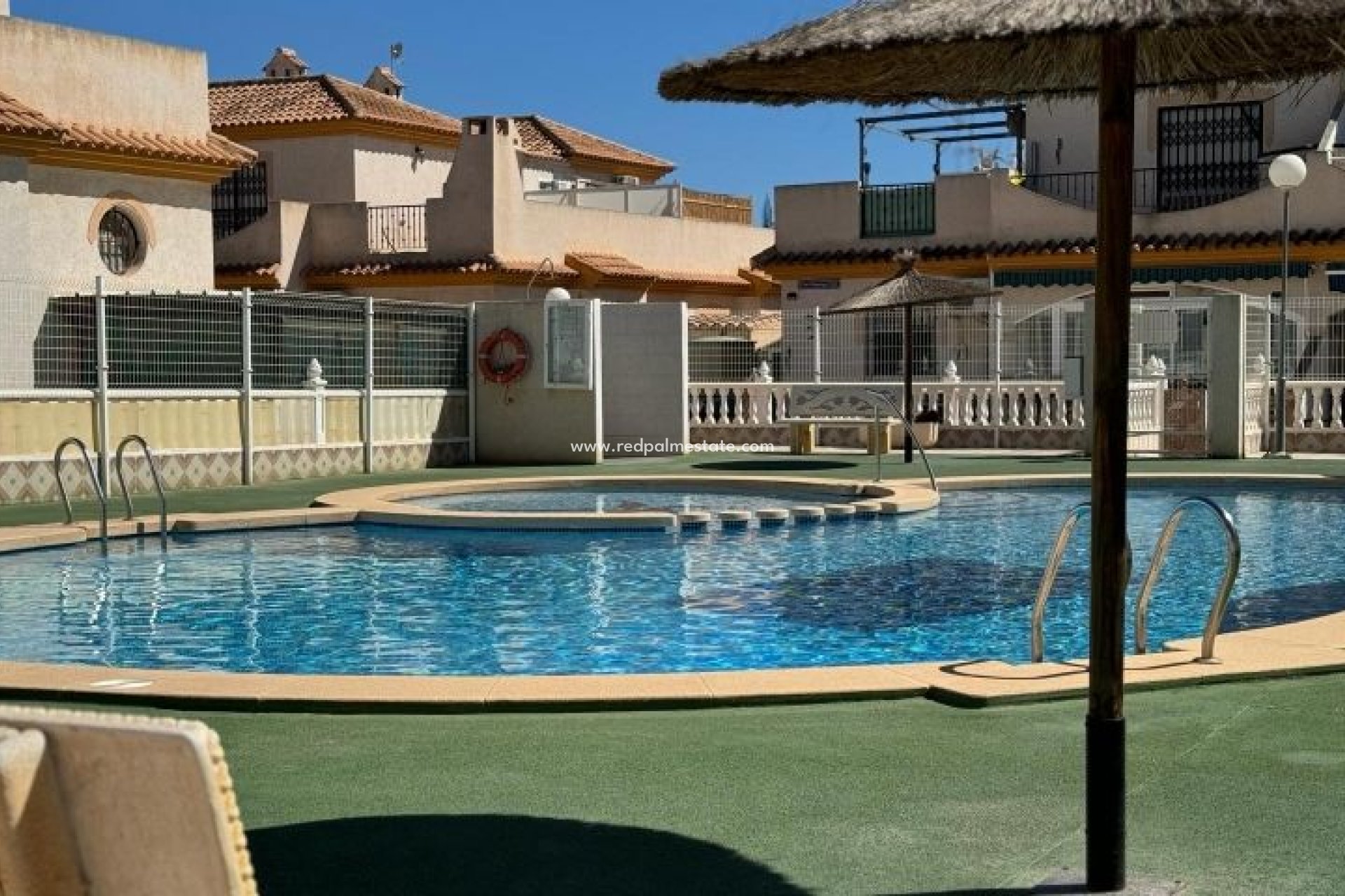 Herverkoop - Villa -
Orihuela Costa - Costa Blanca