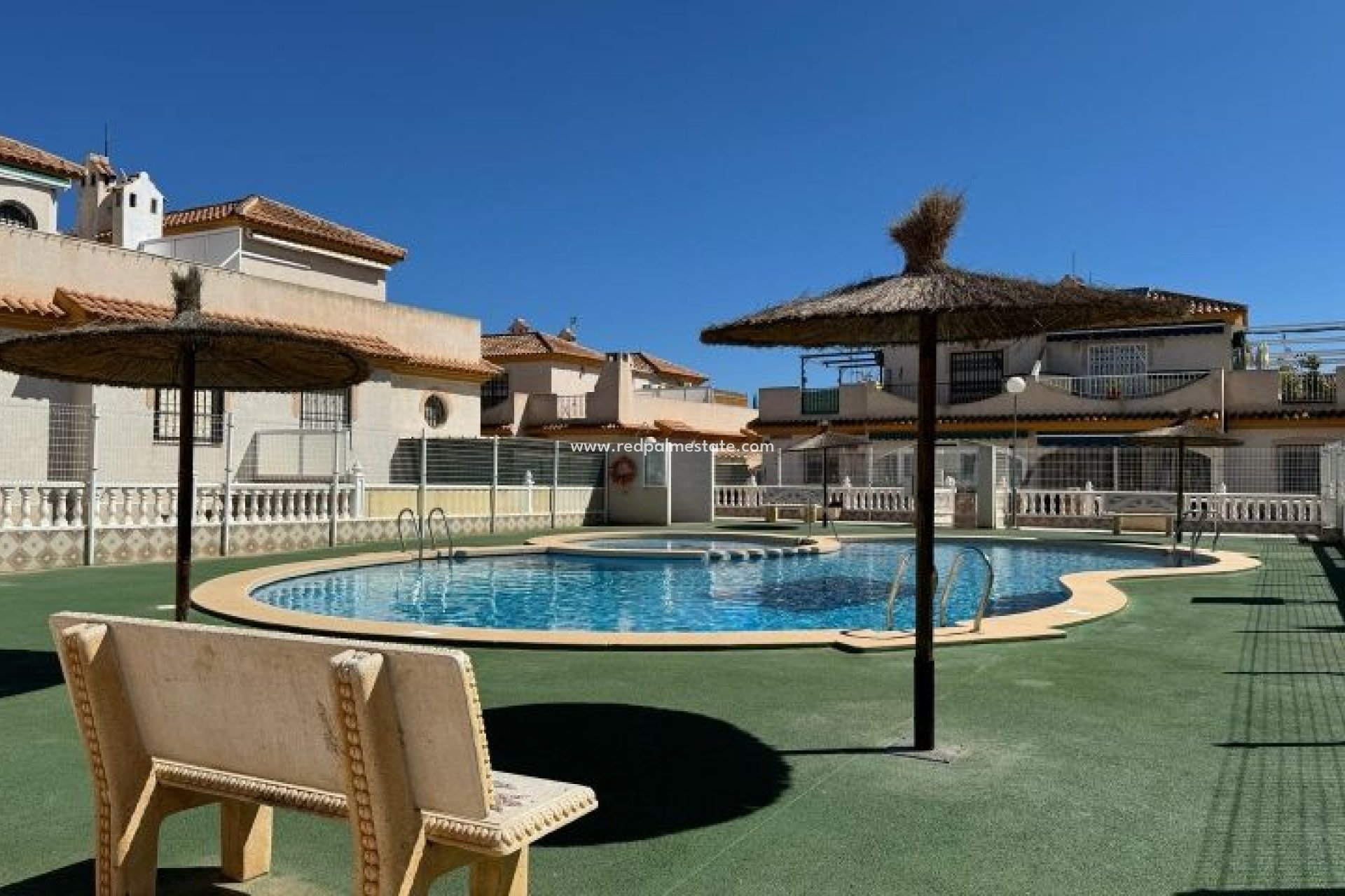 Herverkoop - Villa -
Orihuela Costa - Costa Blanca