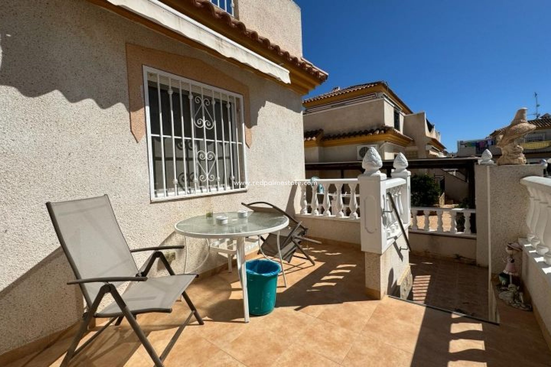 Herverkoop - Villa -
Orihuela Costa - Costa Blanca