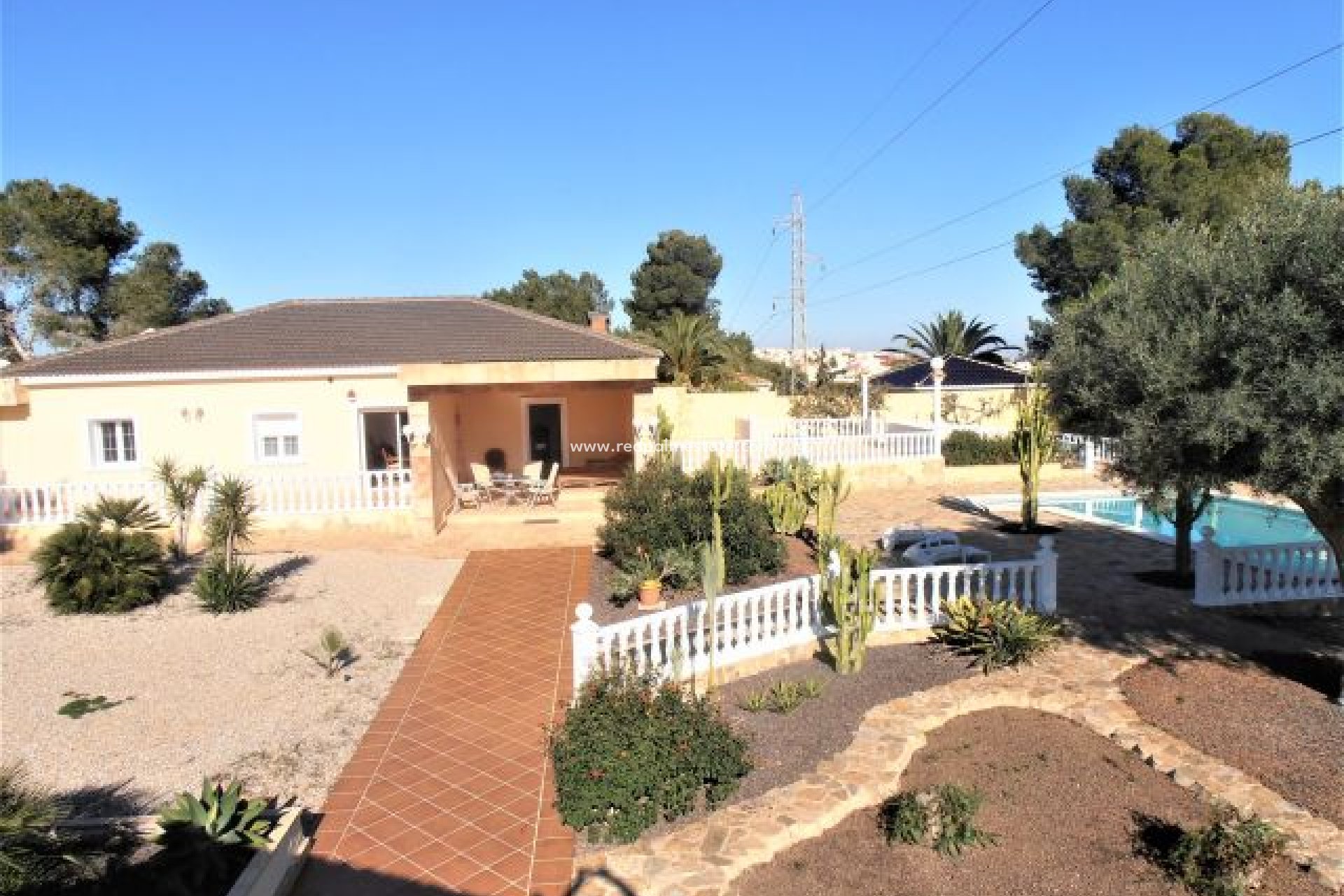 Herverkoop - Villa -
Orihuela Costa - Costa Blanca