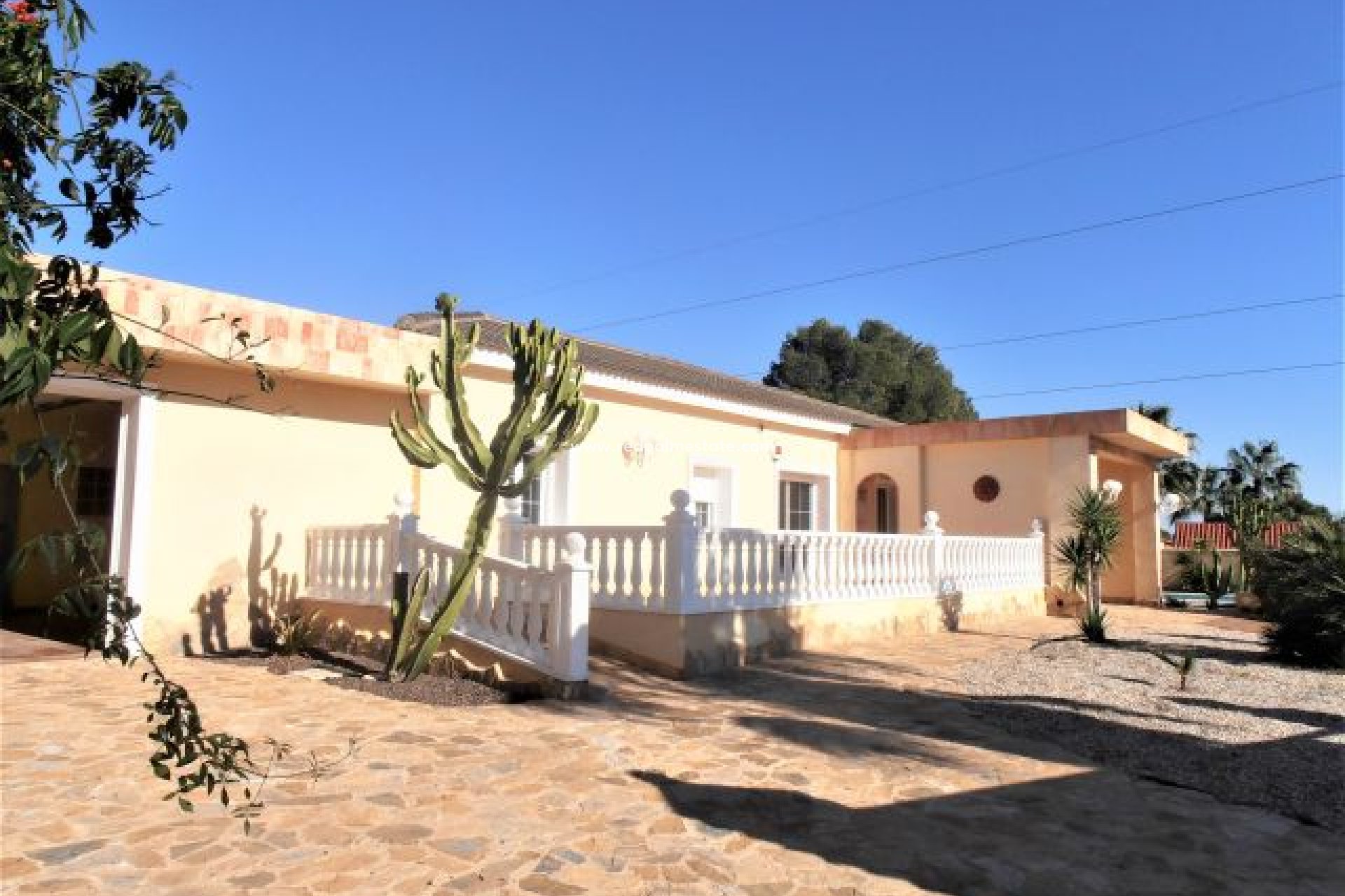 Herverkoop - Villa -
Orihuela Costa - Costa Blanca