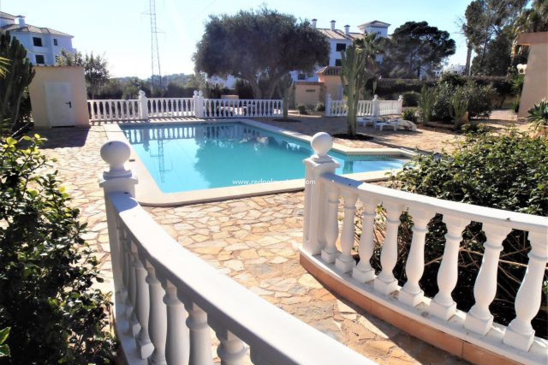 Herverkoop - Villa -
Orihuela Costa - Costa Blanca