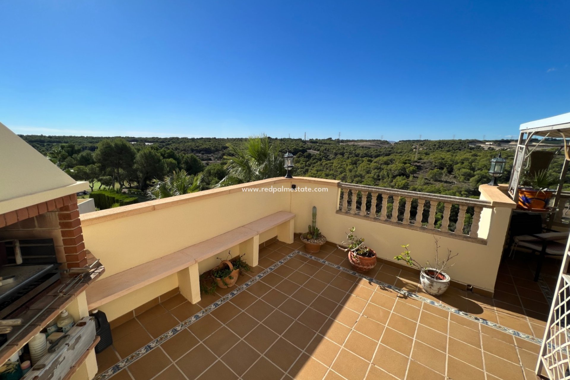 Herverkoop - Villa -
Orihuela Costa - Costa Blanca